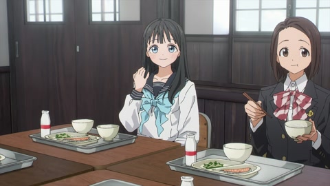 Akebi-chan no Sailor-fuku Episodio 2