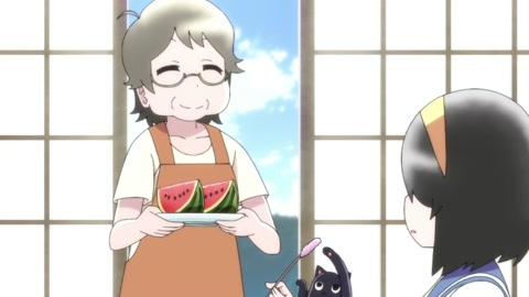 Jijou wo Shiranai Tenkousei ga Guigui Kuru. Episodio 4