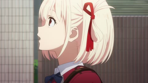 Lycoris Recoil Episodio 1